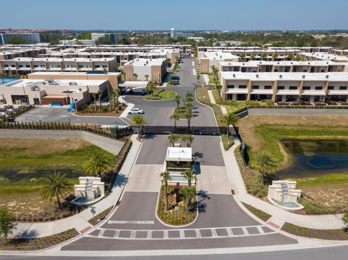Stunning 4 Bd Close To Disney @ Magic Village Resort 7537 أورلاندو المظهر الخارجي الصورة