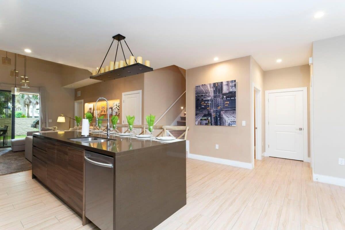 Stunning 4 Bd Close To Disney @ Magic Village Resort 7537 أورلاندو المظهر الخارجي الصورة