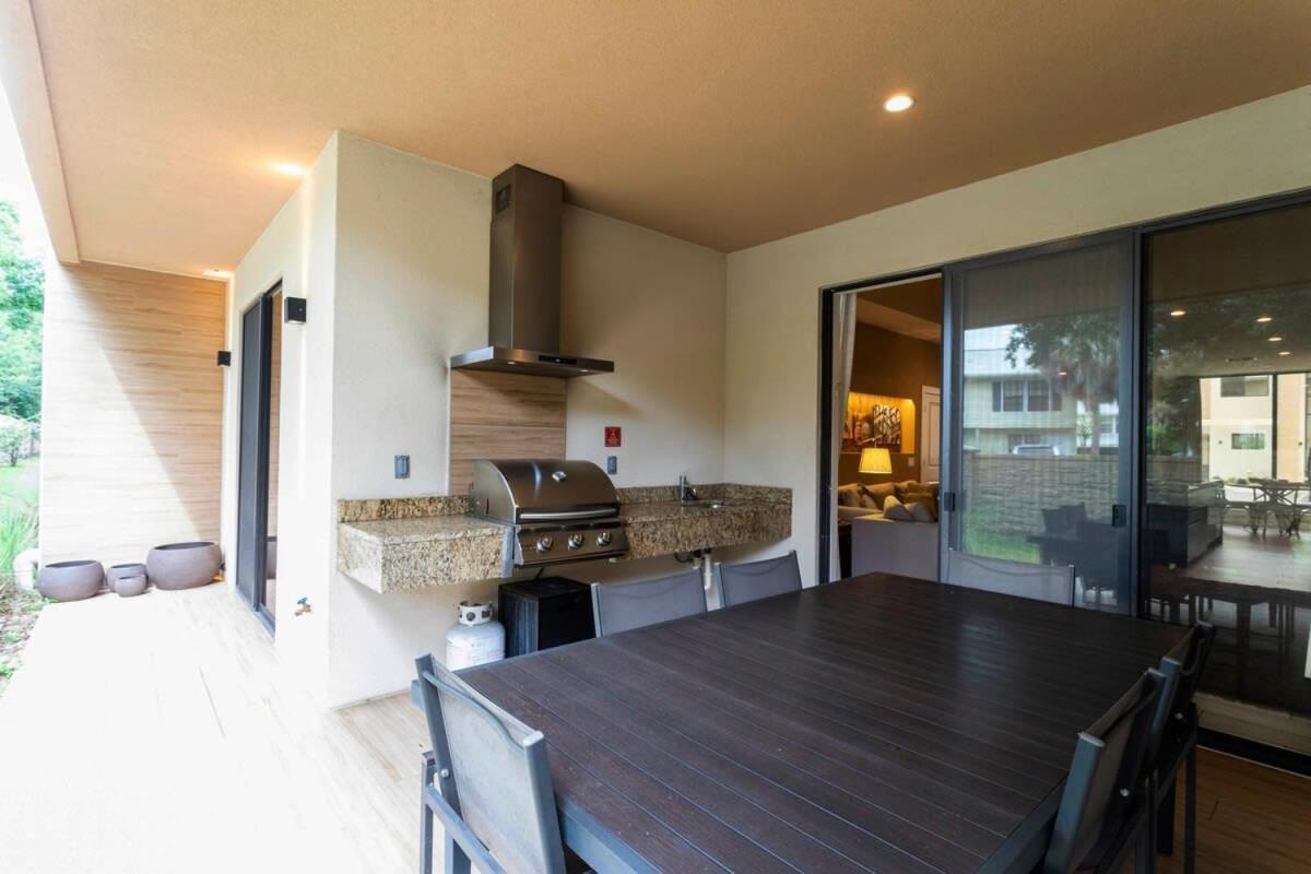 Stunning 4 Bd Close To Disney @ Magic Village Resort 7537 أورلاندو المظهر الخارجي الصورة